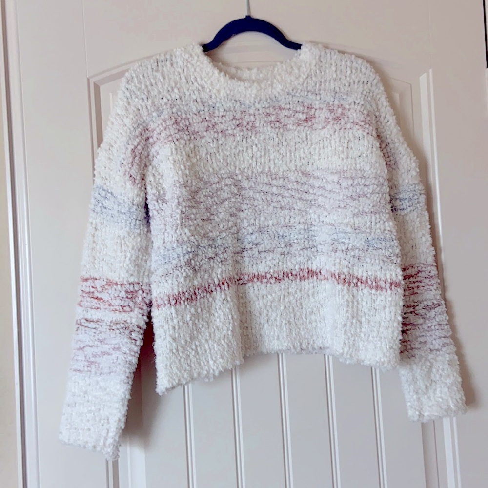 Cropped fuzzy sweater